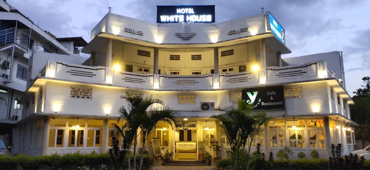 Hotel White House Дехрадун Екстериор снимка