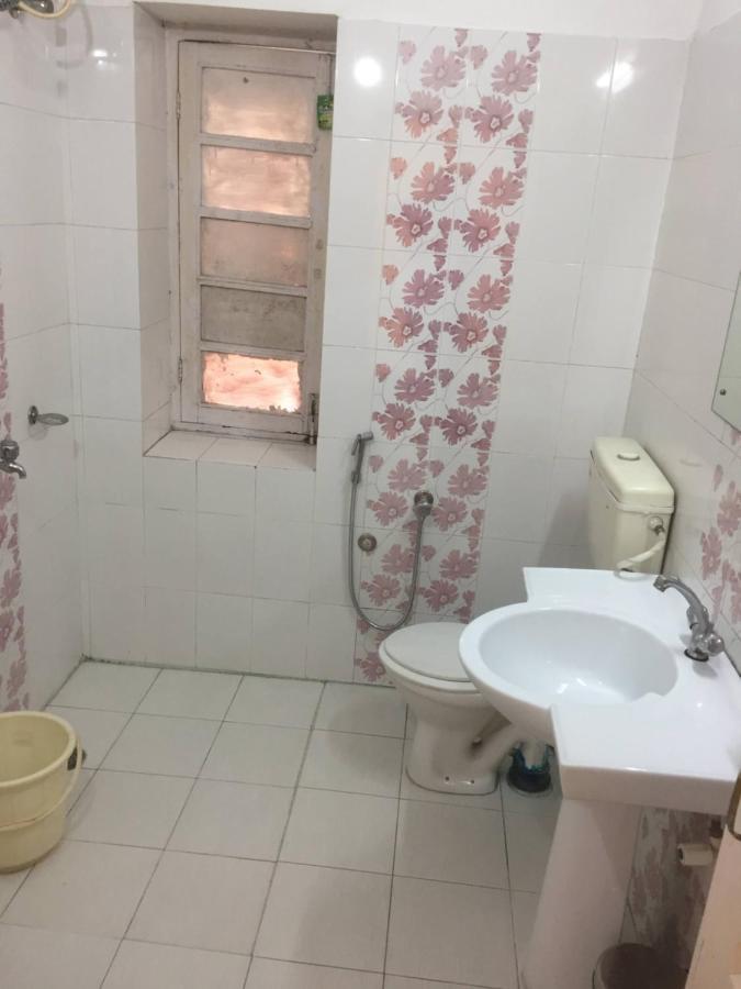 Hotel White House Дехрадун Екстериор снимка